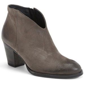 Paul Green Delgado Gray Leather Ankle Booties